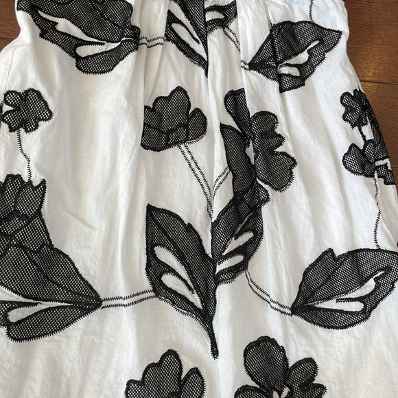 Halter dress - Picture 2 of 7